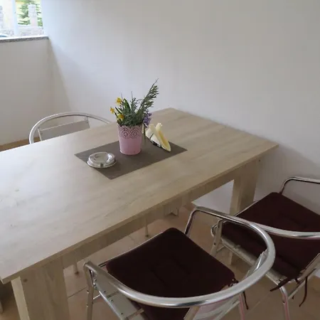 Aida Apartment *