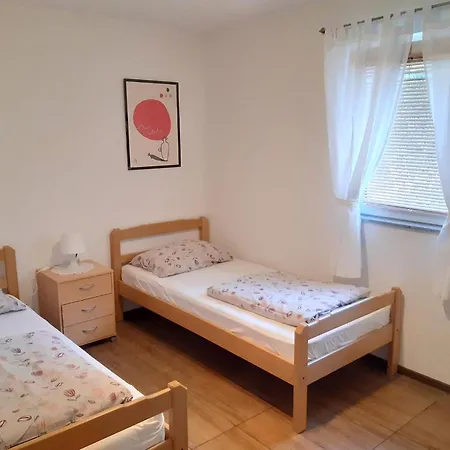 Apartment Aida